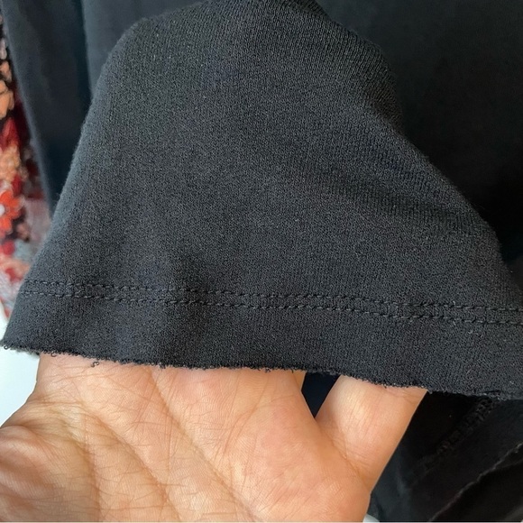 Maurices Sheer Floral Bell Sleeve Top Sz M Black Red Mixed Media Boho Shirt EUC - Picture 9 of 11